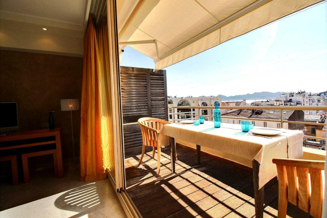 Le Grand Hotel Cannes Bagian luar foto